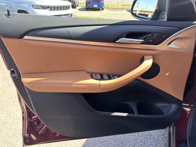 Used 2024 BMW X3 xDrive30i w/ Premium Package image 17