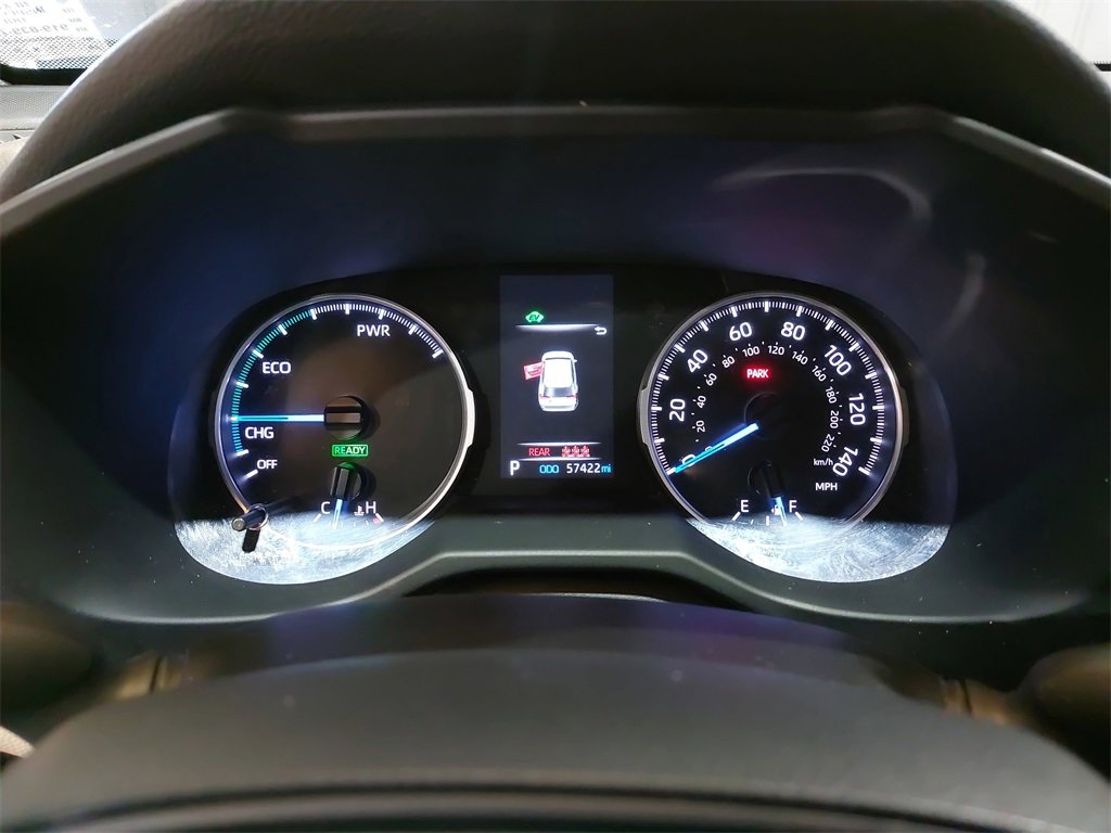 Used 2022 Toyota RAV4 LE image 18