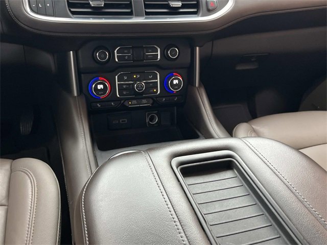 Used 2021 Chevrolet Tahoe Z71 w/ Z71 Off-Road Package image 17