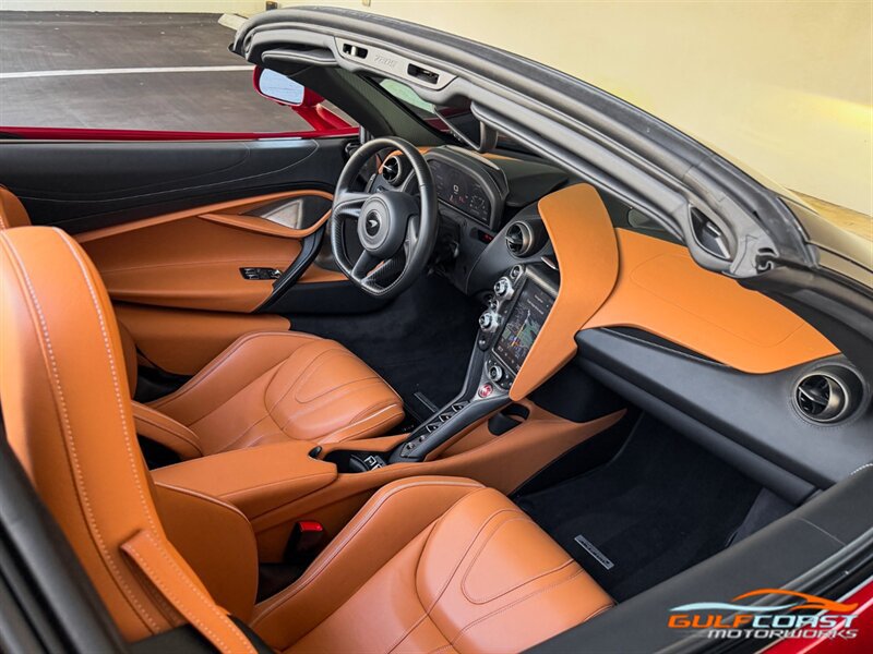 Used 2022 McLaren 720S Spider RWD image 29