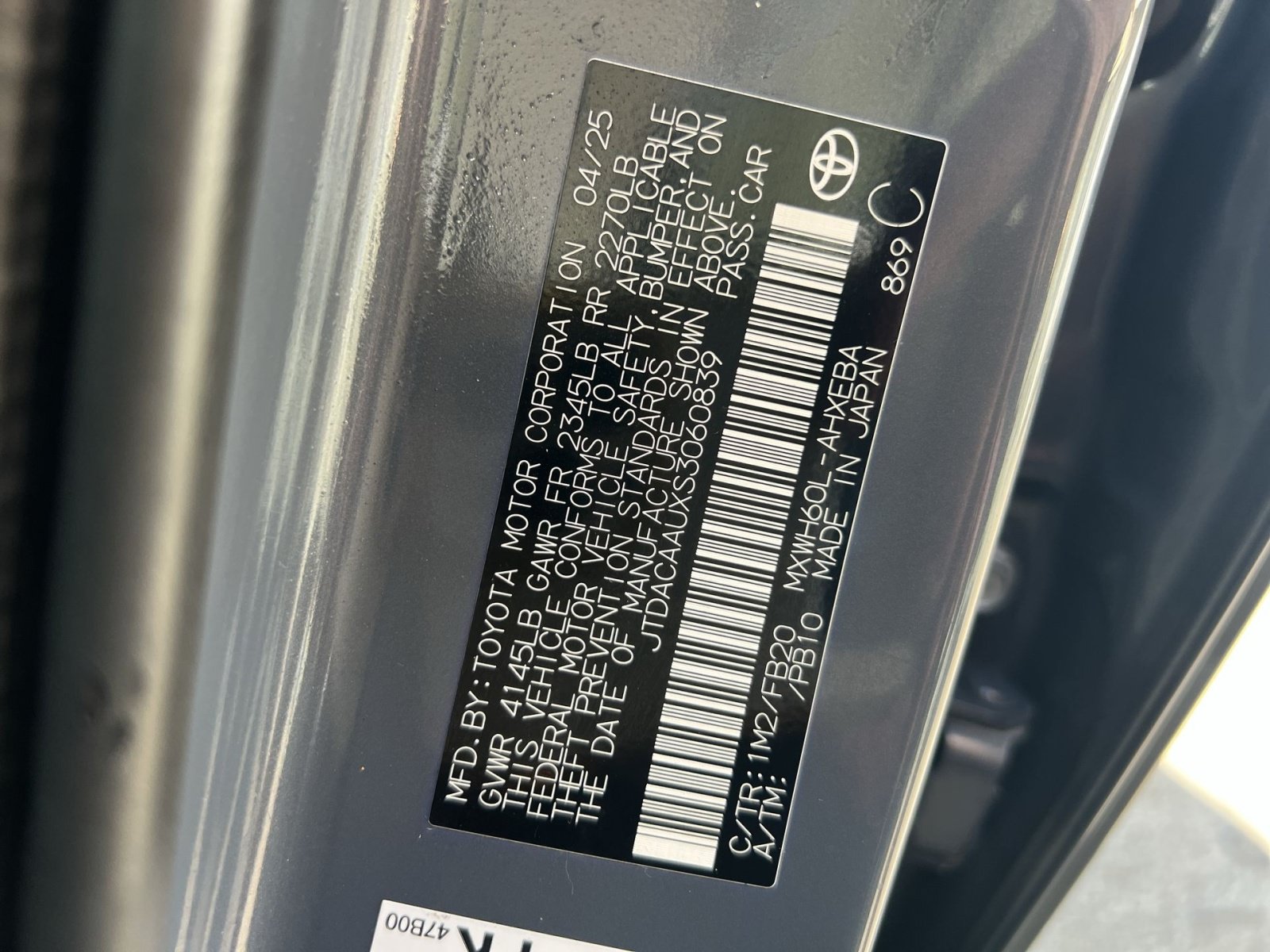 Used 2025 Toyota Prius LE FWD image 29