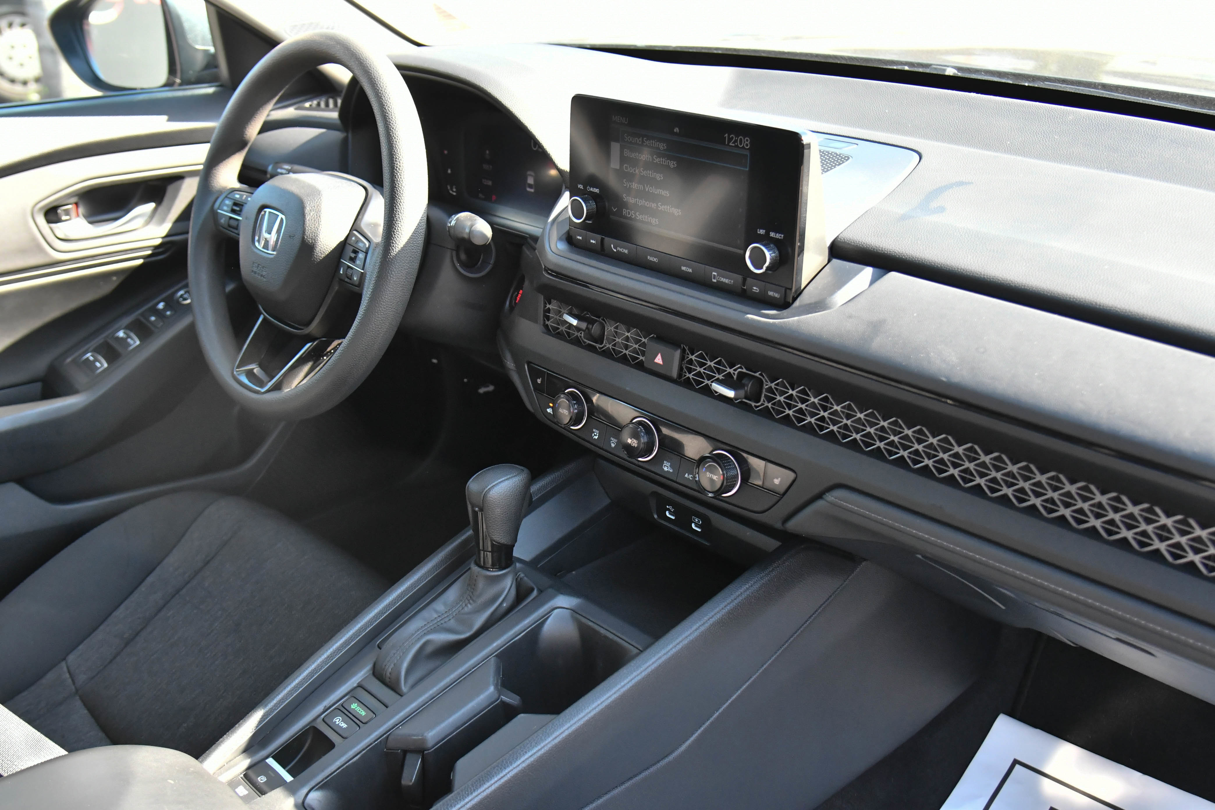 Used 2023 Honda Accord EX image 40