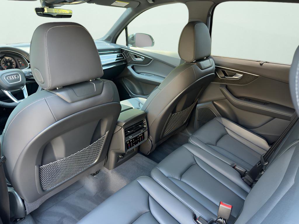 New 2026 Audi Q7 3.0T Premium Plus AWD/4WD image 36