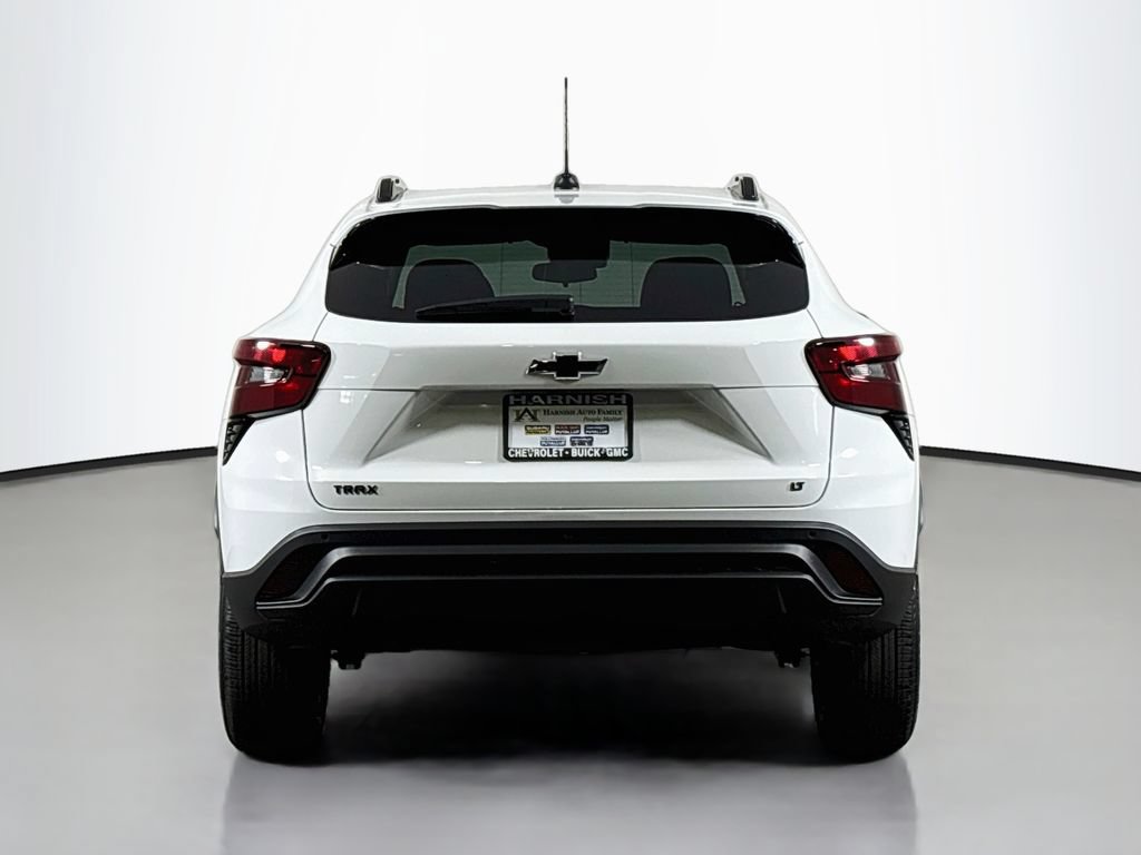 New 2026 Chevrolet Trax LT w/ Driver Confidence Package FWD image 6