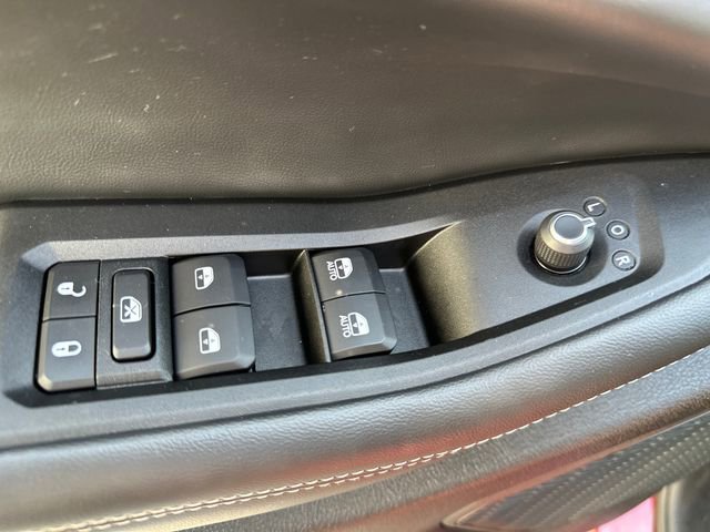 Used 2024 Jeep Grand Cherokee Limited image 26
