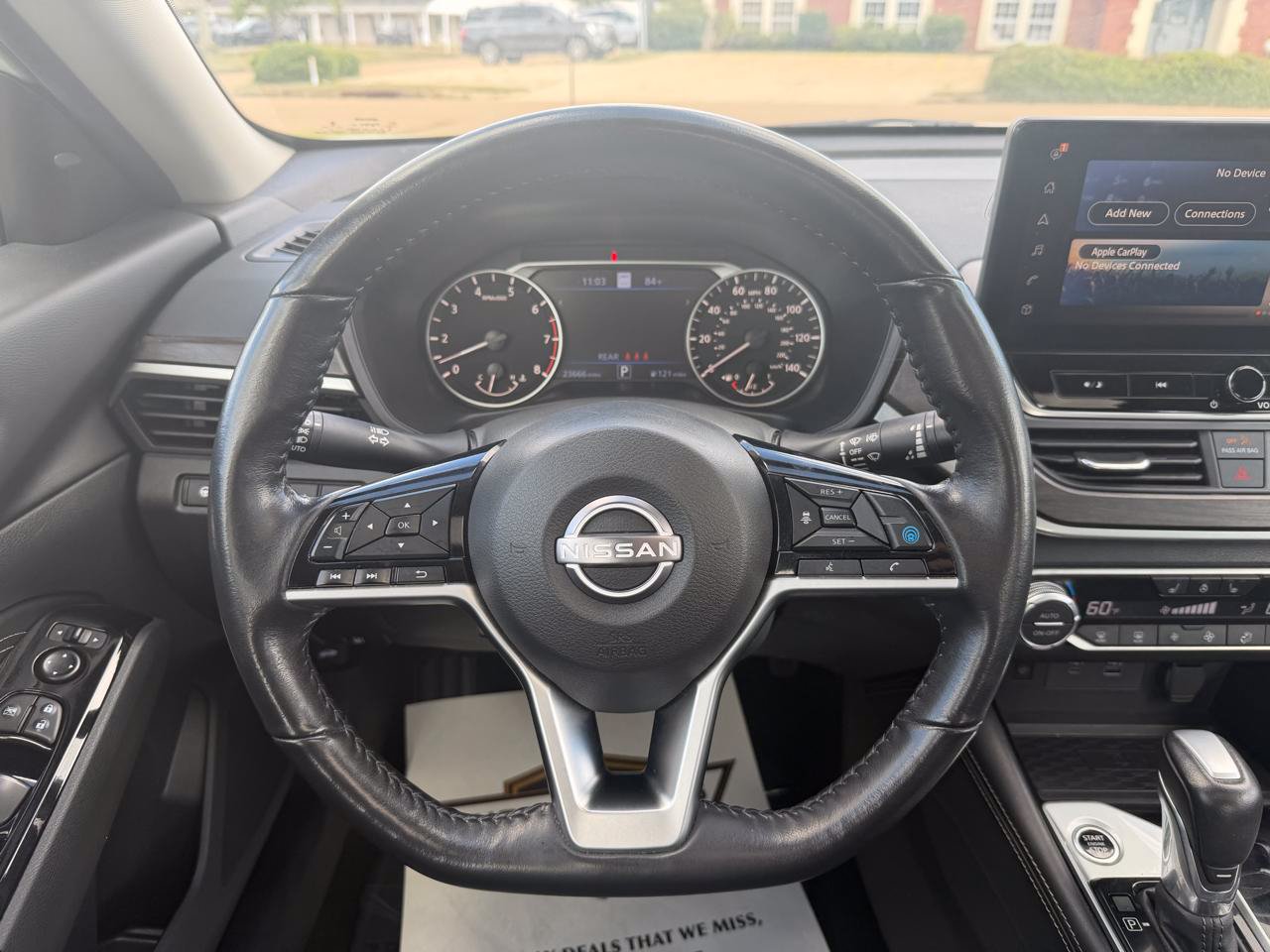 Used 2023 Nissan Altima 2.5 SL AWD/4WD image 17
