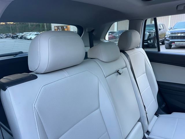 Used 2019 Volkswagen Tiguan SE w/ Panoramic Sunroof Package image 30