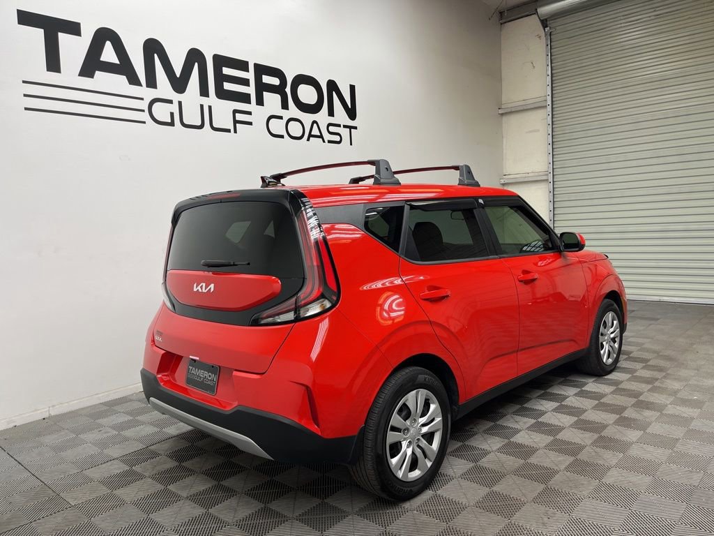 Used 2024 Kia Soul LX FWD image 7