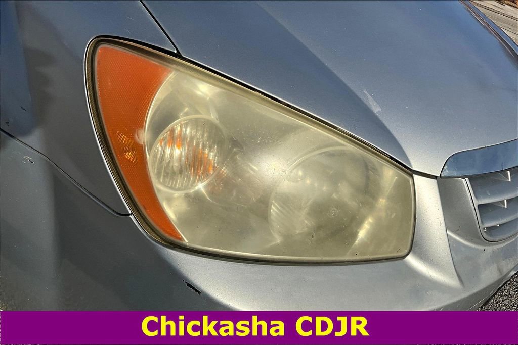 Used 2005 Kia Spectra image 28