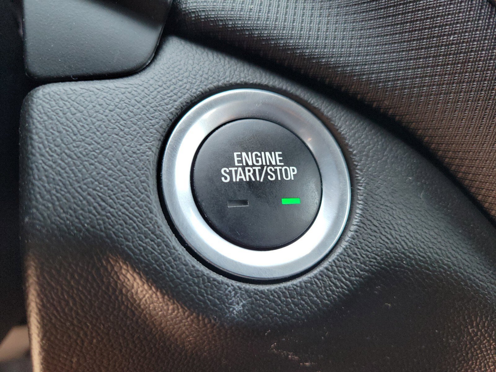 Used 2023 Chevrolet Equinox RS image 25