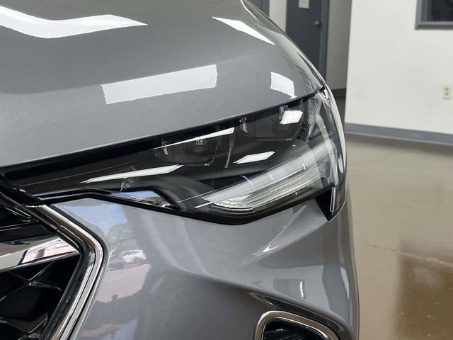 Used 2023 Buick Envision Avenir image 11