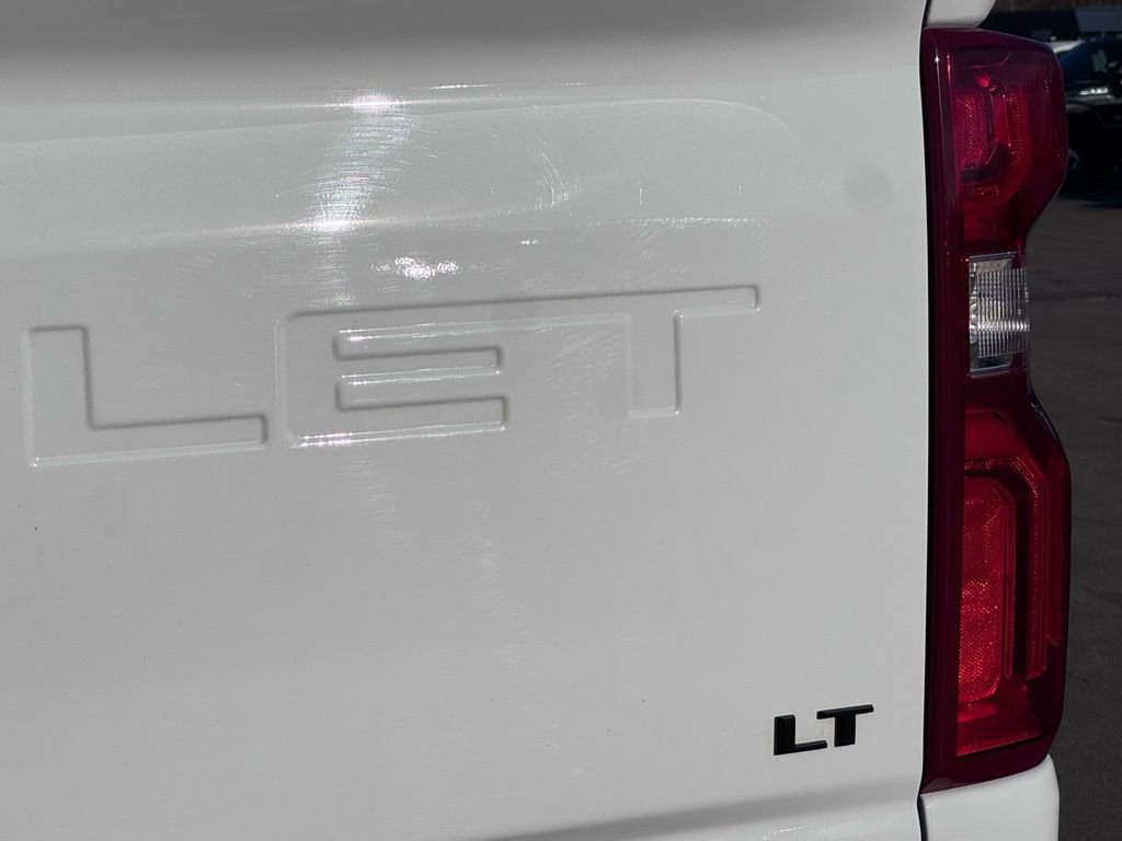 Used 2024 Chevrolet Silverado 3500 LT w/ Z71 Sport Edition image 12