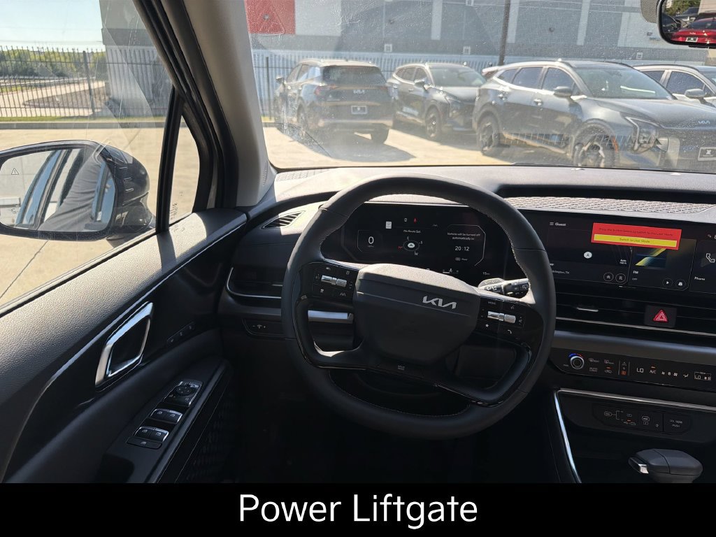New 2027 Kia Carnival SX w/ Dark Edition Package FWD image 13