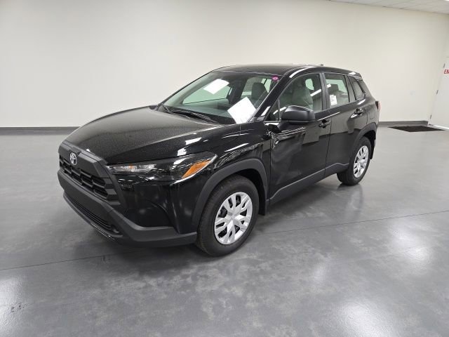 New 2026 Toyota Corolla Cross L FWD image 2