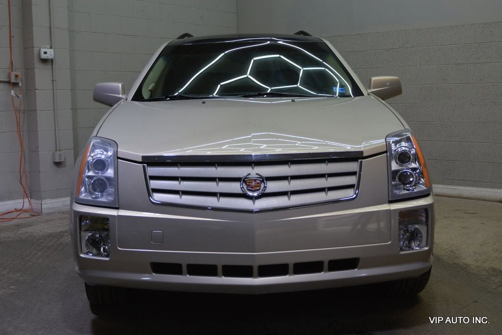 Used 2008 Cadillac SRX w/ Utility Package RWD image 5