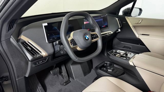 New 2026 BMW iX xDrive45 image 11