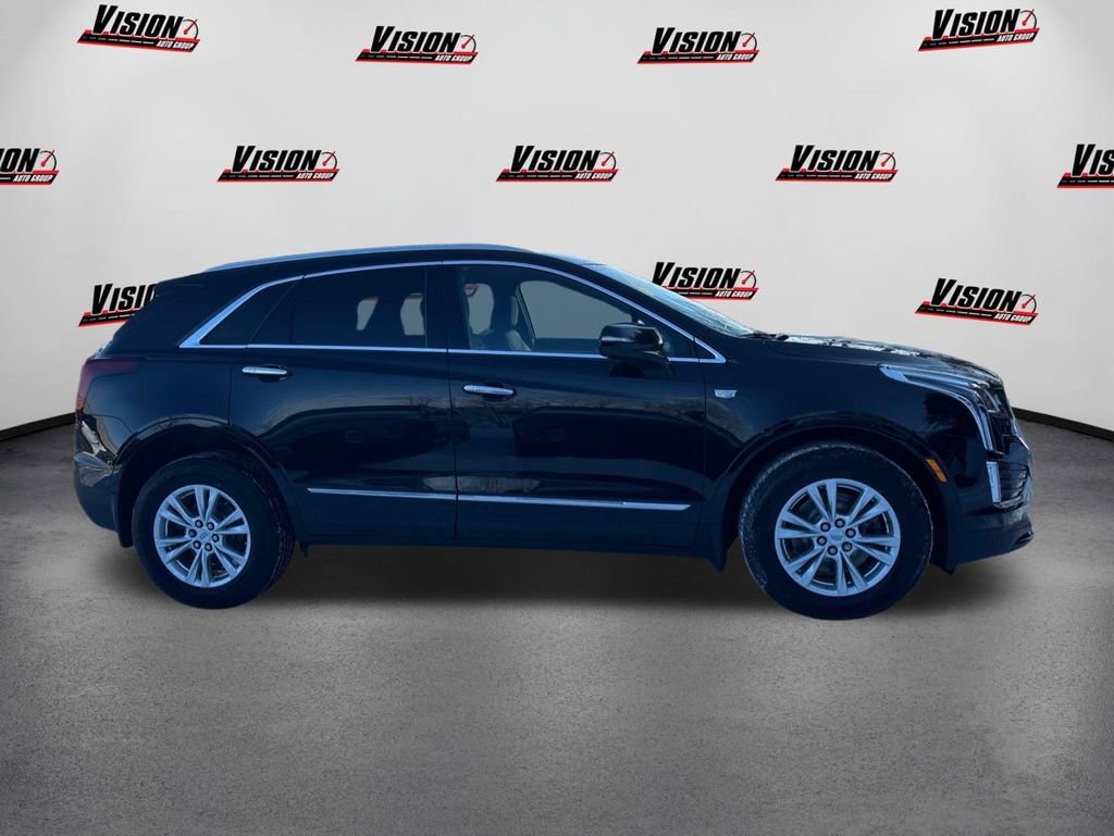 Used 2022 Cadillac XT5 Luxury w/ LPO, Floor Liner Package image 4