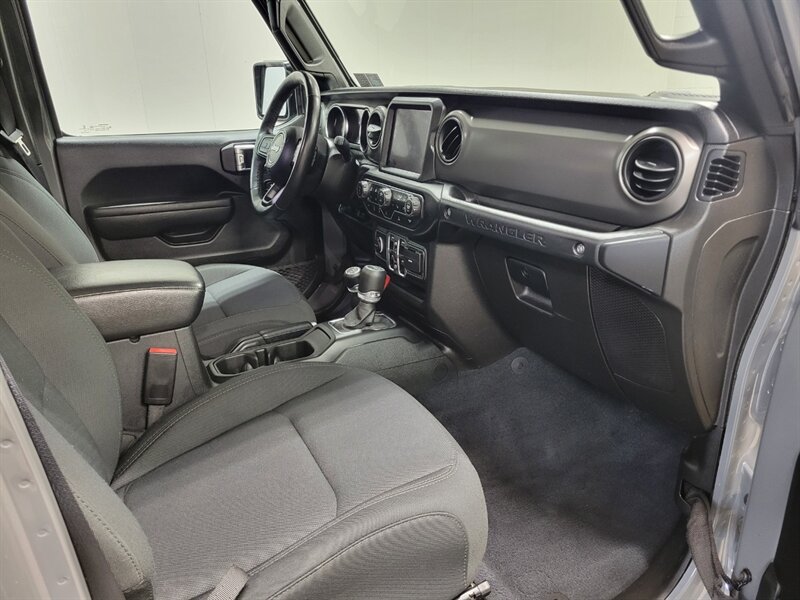 Used 2022 Jeep Wrangler Unlimited Sport AWD/4WD image 59