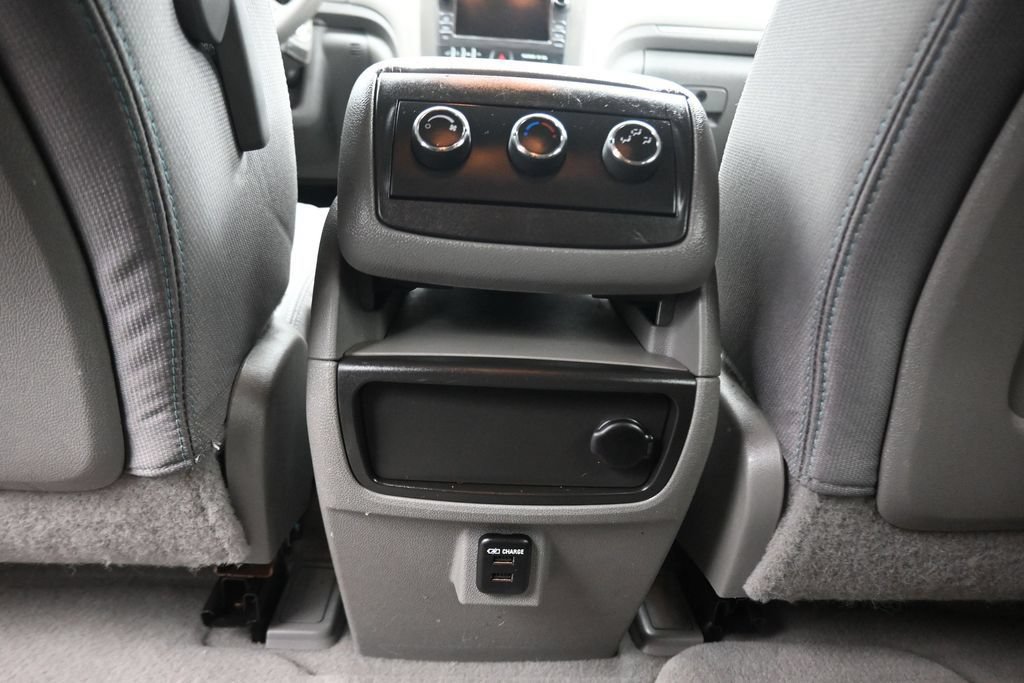 Used 2016 Chevrolet Traverse LS FWD image 33