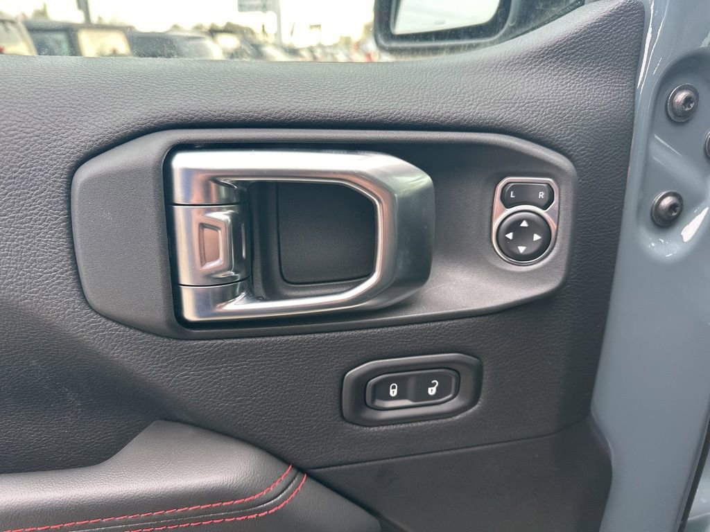 New 2026 Jeep Wrangler Unlimited Rubicon w/ Safety Group image 12