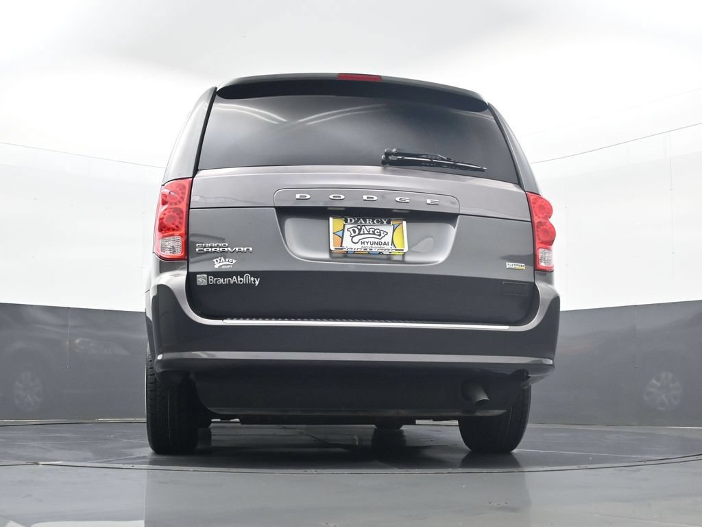 Used 2016 Dodge Grand Caravan SE w/ Quick Order Package 29E SE FWD image 28