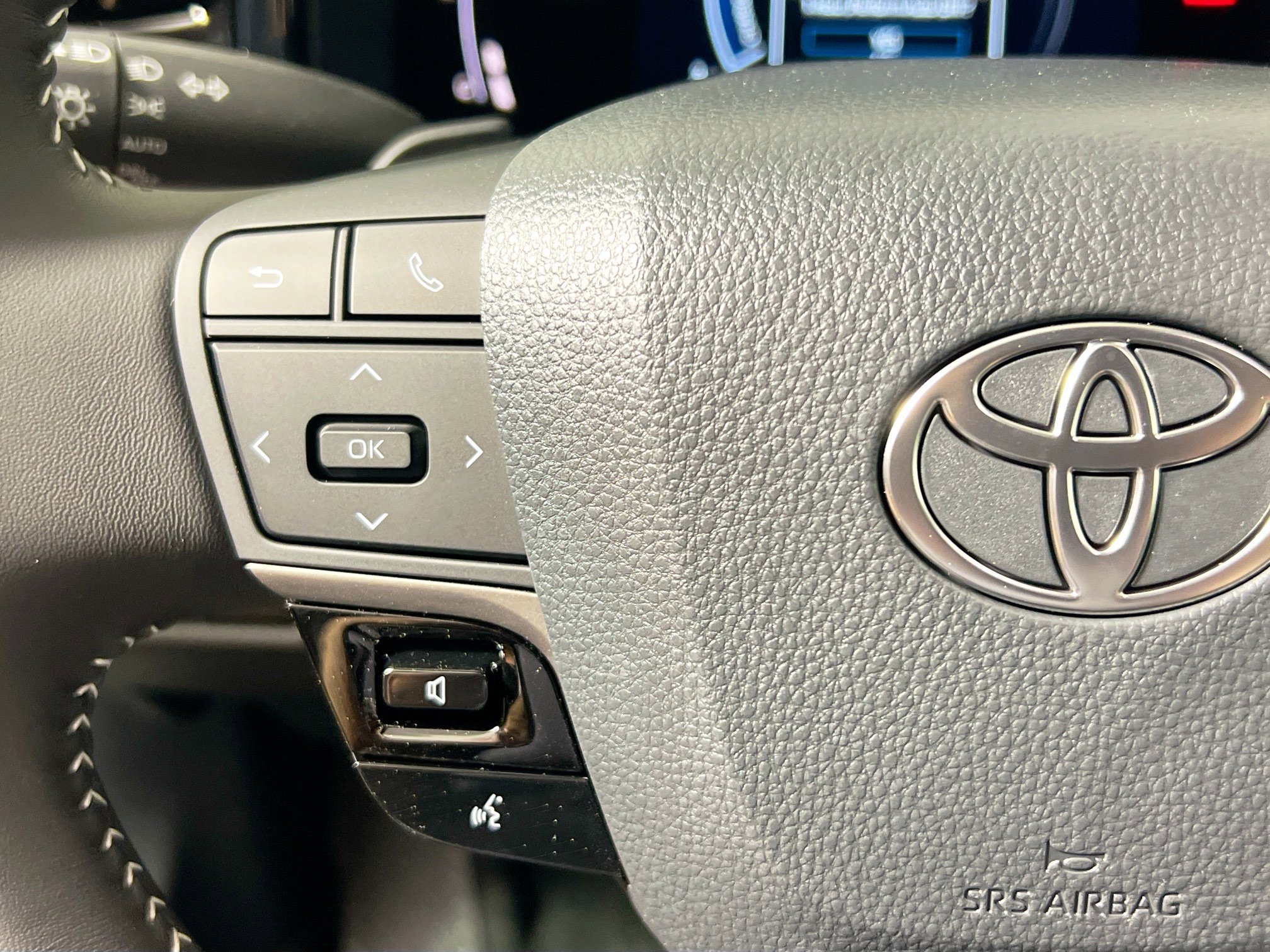 New 2026 Toyota Camry SE image 18