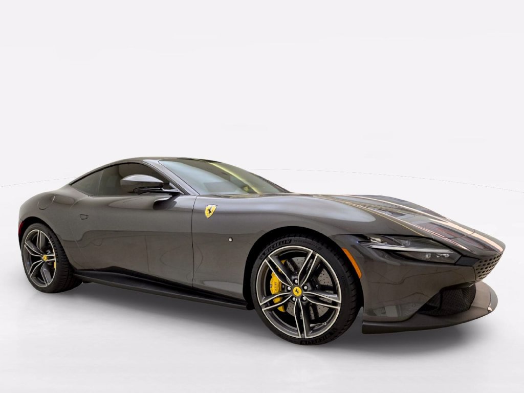 Used 2022 Ferrari Roma RWD image 3