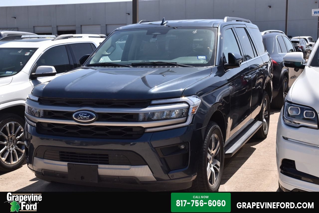 Used 2024 Ford Expedition XLT