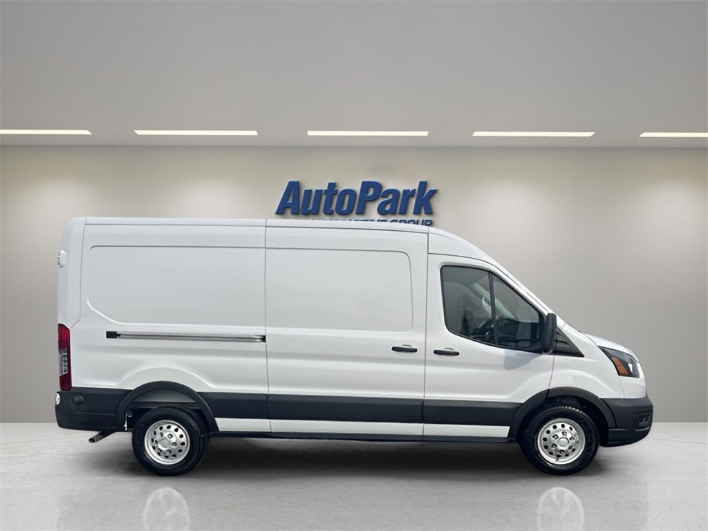 New 2026 Ford Transit 250 148 Medium Roof Extended AWD w/ Load Area Protection Package image 8