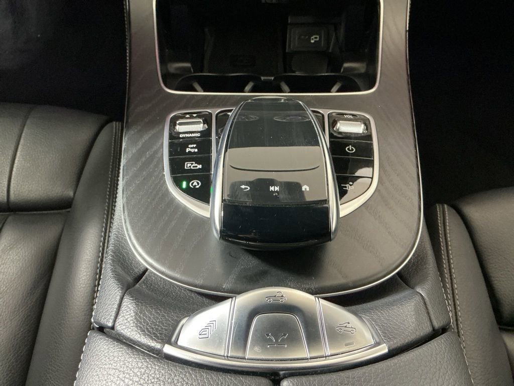 Used 2023 Mercedes-Benz E 450 Cabriolet image 13