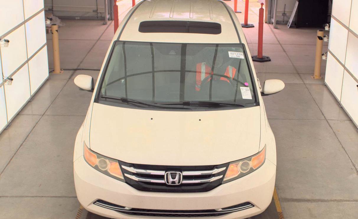 Used 2015 Honda Odyssey EX-L image 2