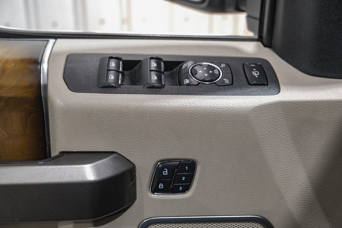 Used 2019 Ford F250 Limited w/ FX4 Off-Road Package AWD/4WD image 45