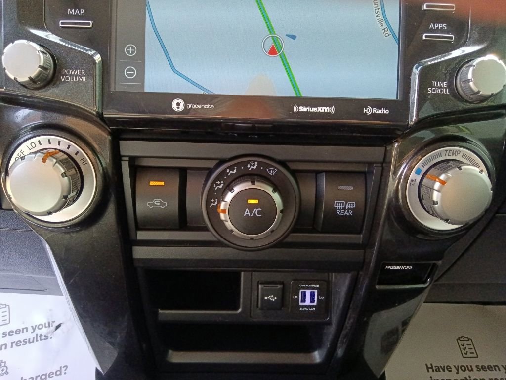 Used 2023 Toyota 4Runner TRD Off-Road Premium w/ Moonroof Package AWD/4WD image 25