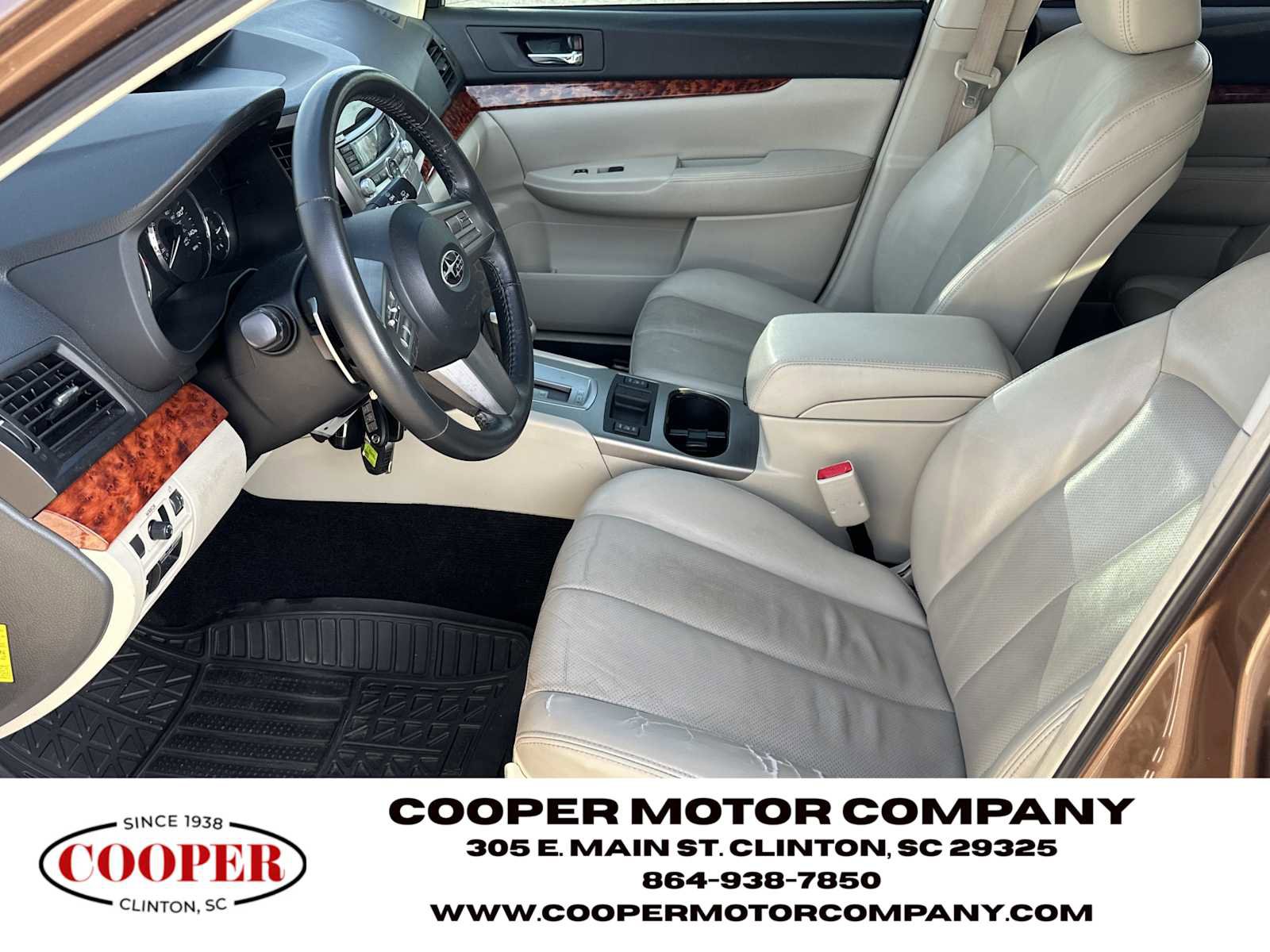 Used 2011 Subaru Outback 2.5i Limited image 9