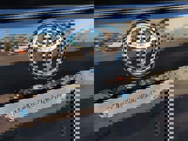 Used 2023 Toyota RAV4 LE image 12