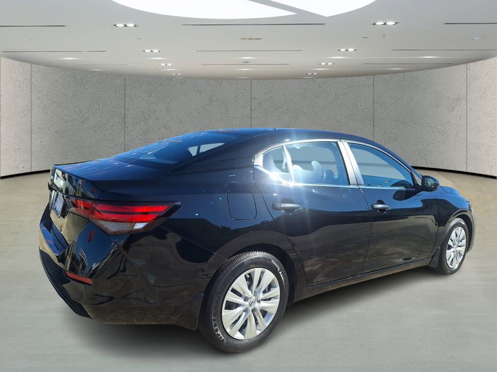 Certified 2025 Nissan Sentra S image 5