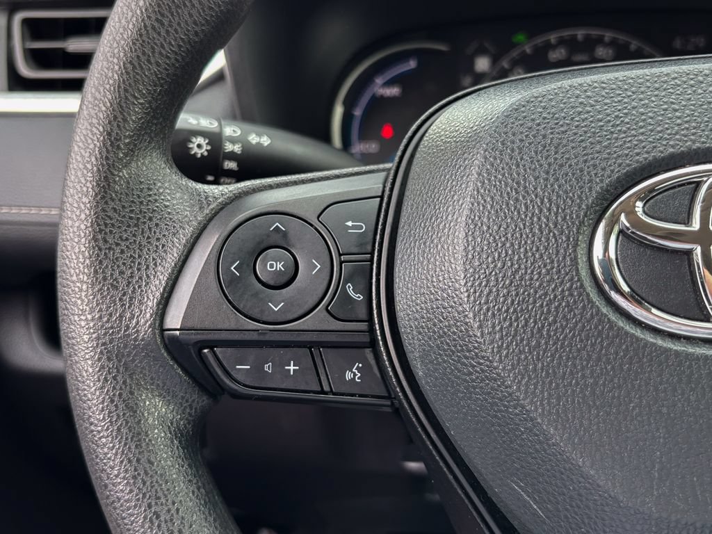 Certified 2024 Toyota RAV4 LE AWD/4WD image 27