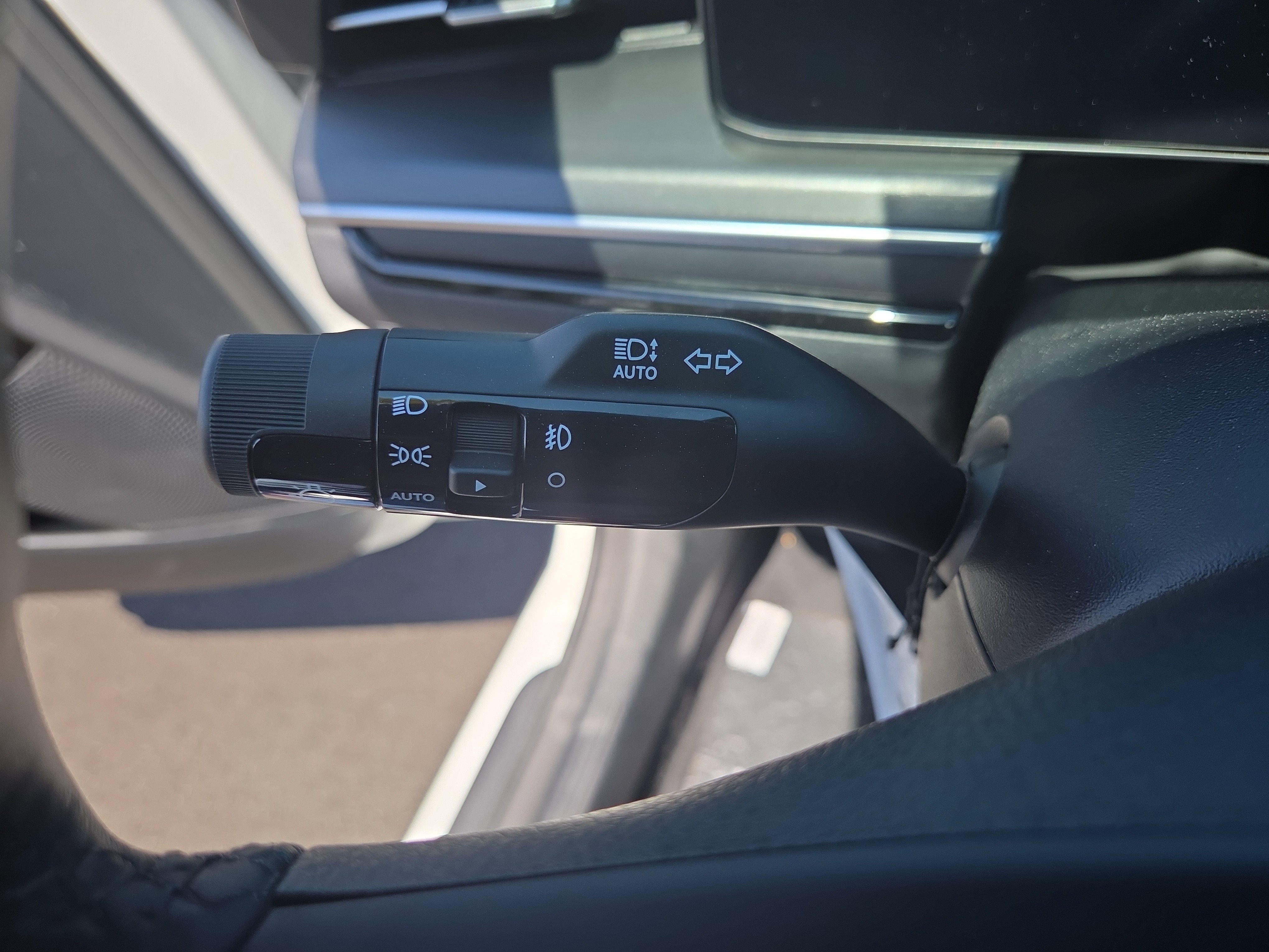 New 2026 Kia K5 GT-Line w/ GT-Line Premium Package FWD image 9