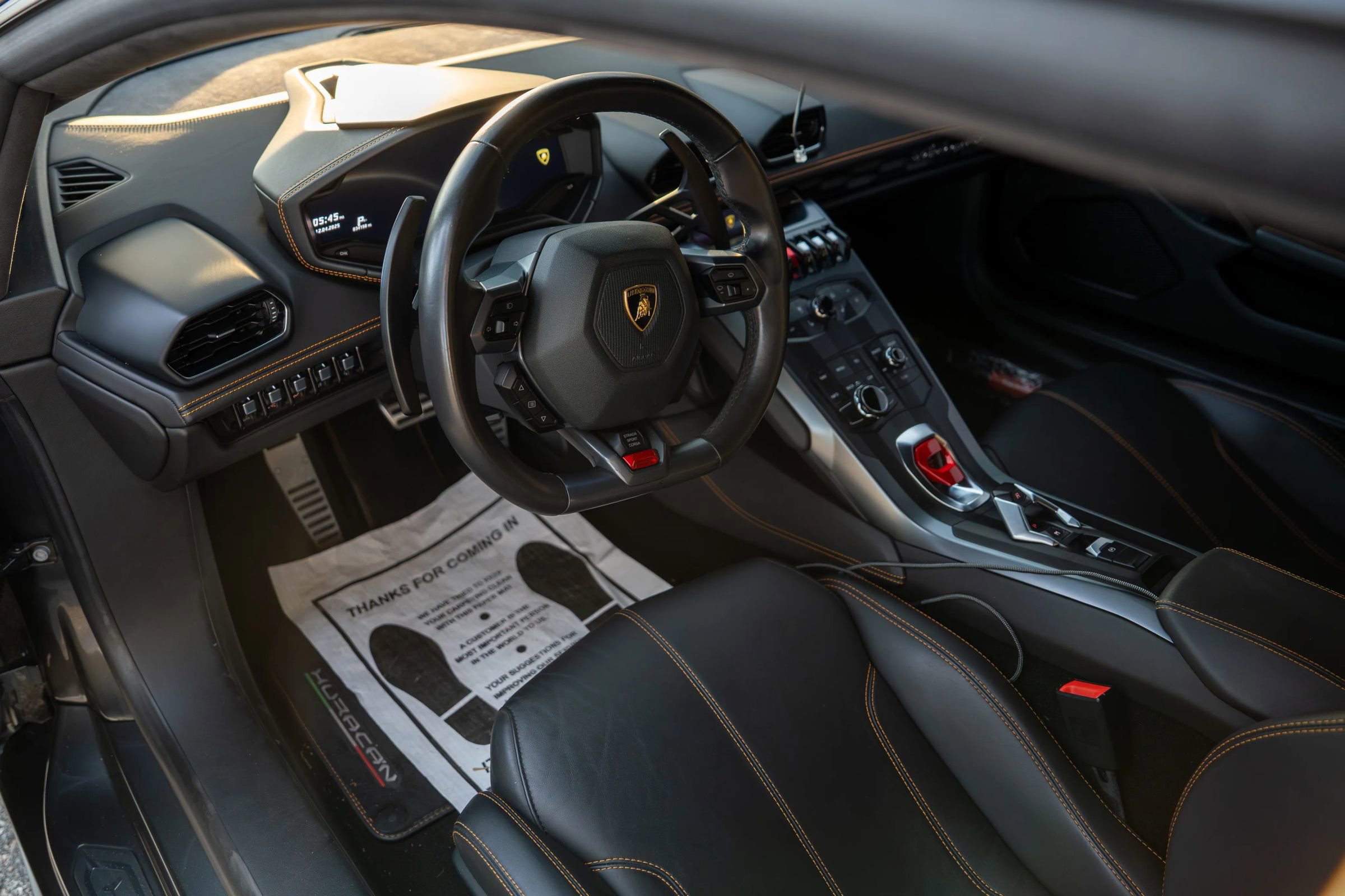 Used 2015 Lamborghini Huracan LP 610-4 image 15