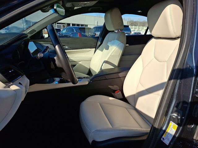 Certified 2022 Cadillac CT4 Luxury w/ Sun And Sound Package image 16