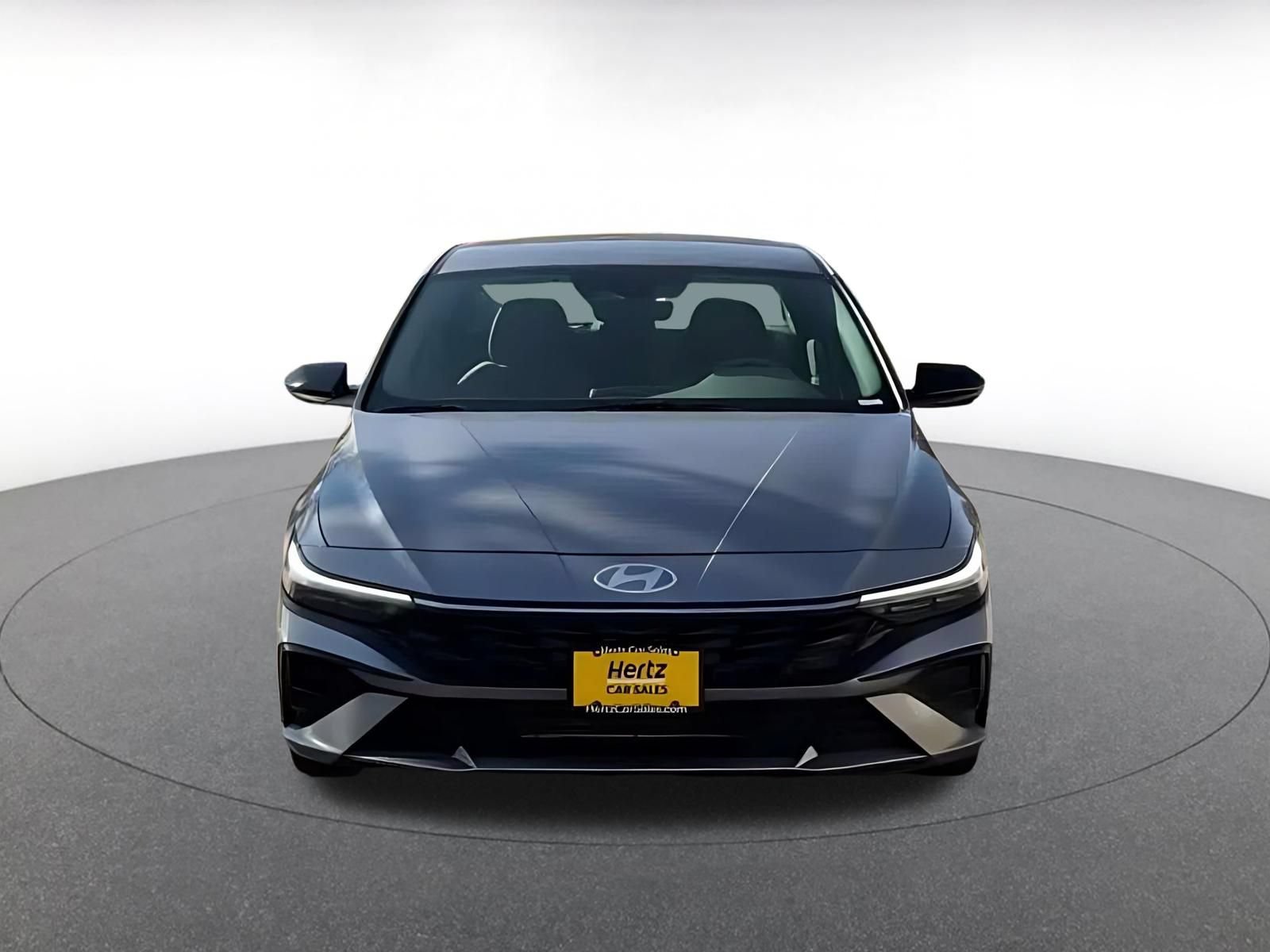 Used 2026 Hyundai Elantra Sport FWD image 4
