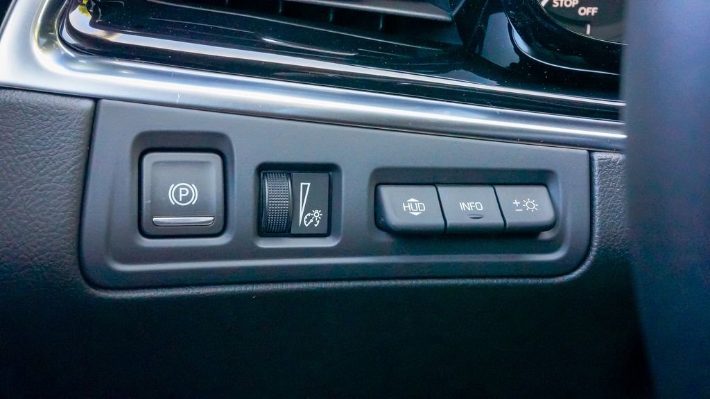 Certified 2025 Cadillac XT6 Premium Luxury w/ Technology Package image 29