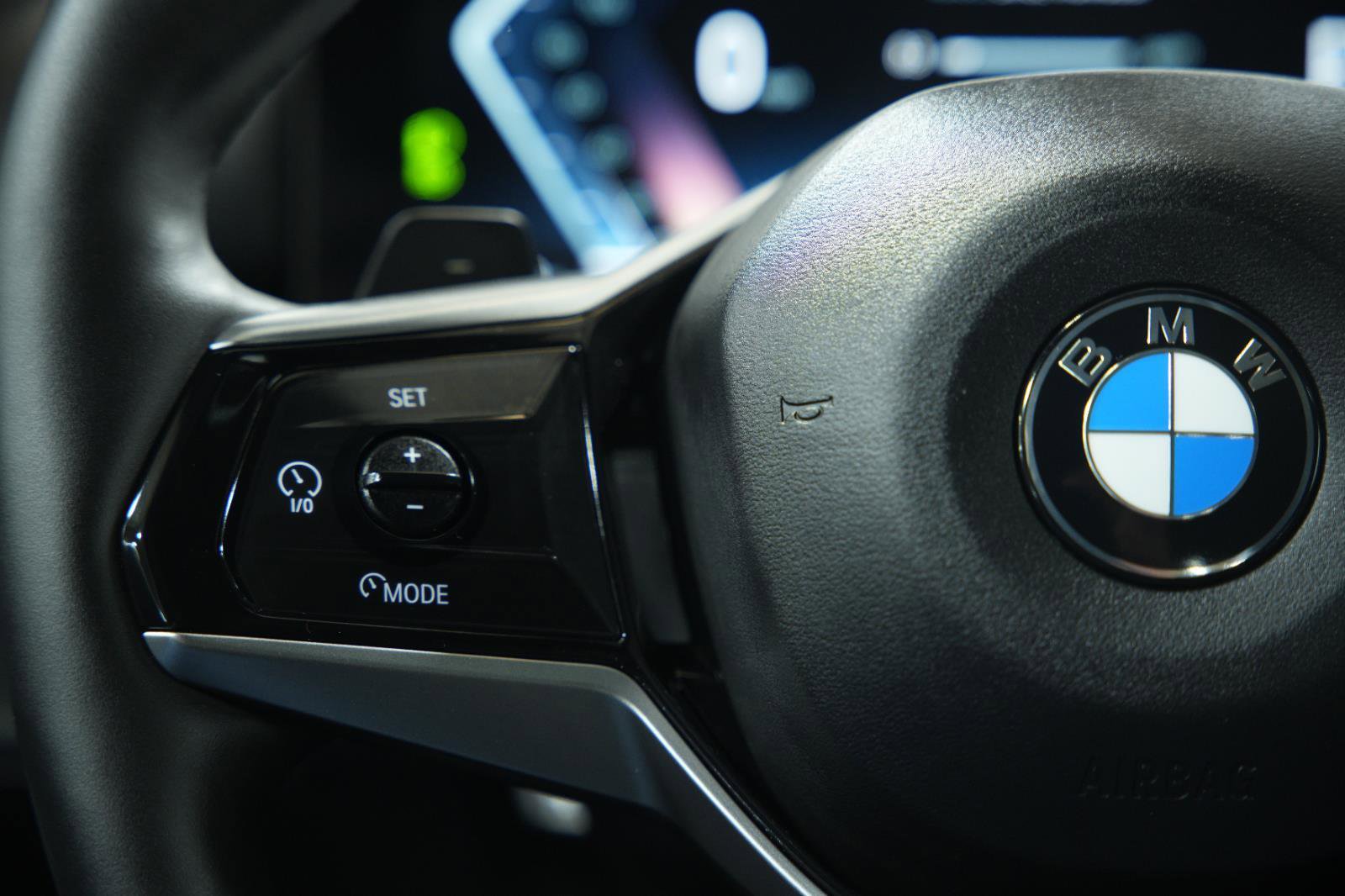 Used 2026 BMW 530i xDrive w/ Premium Package image 36