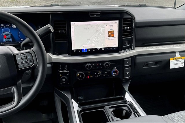 New 2025 Ford F250 XLT w/ Black Appearance Package image 7