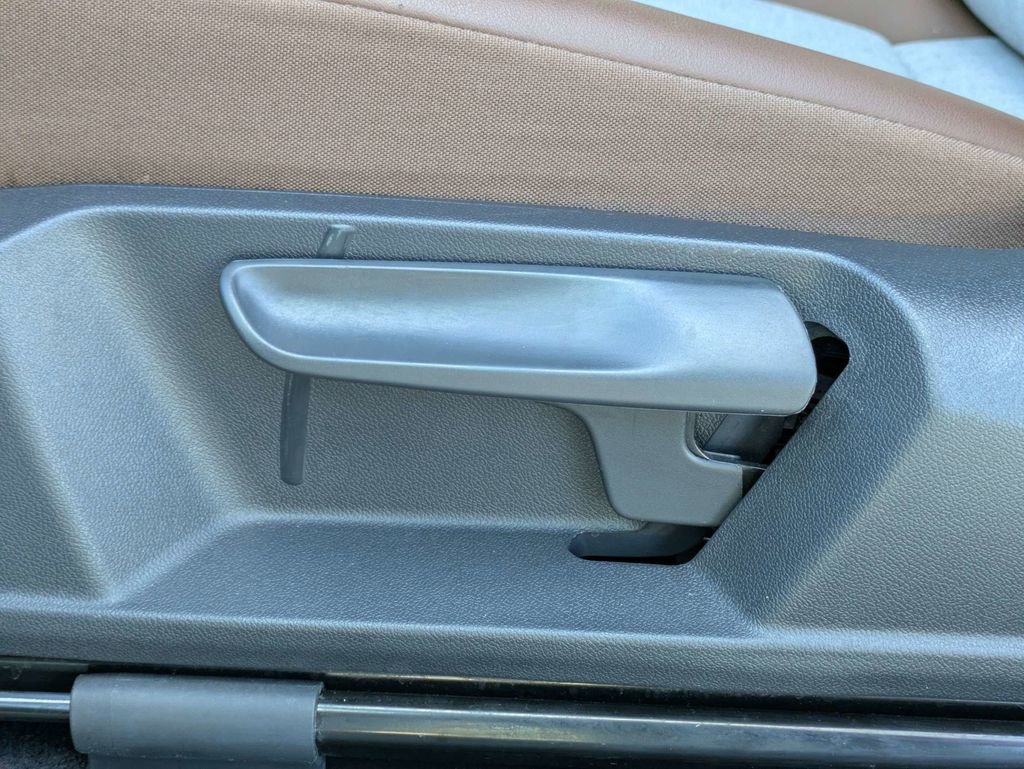 Certified 2023 Volkswagen ID.4 Pro image 24