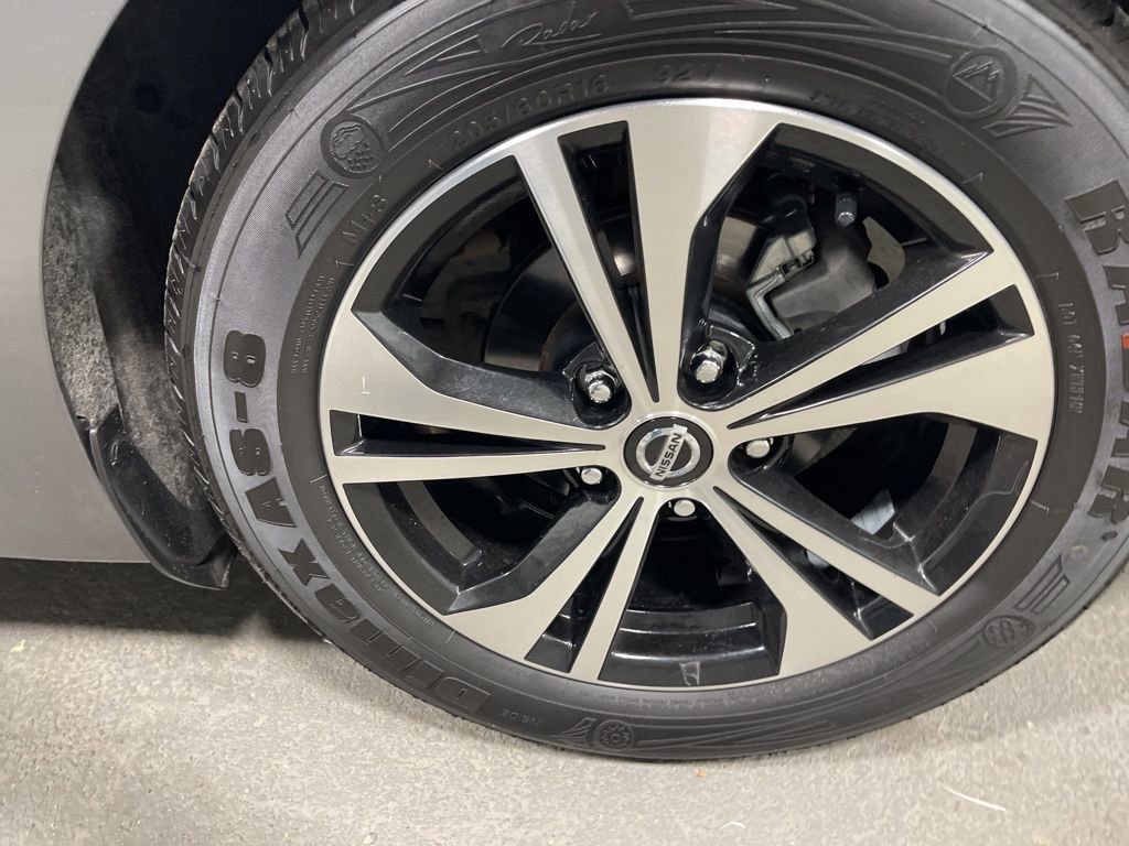 Used 2023 Nissan Sentra SV image 37