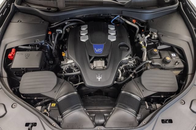 Used 2024 Maserati Levante Modena Ultima AWD/4WD image 3