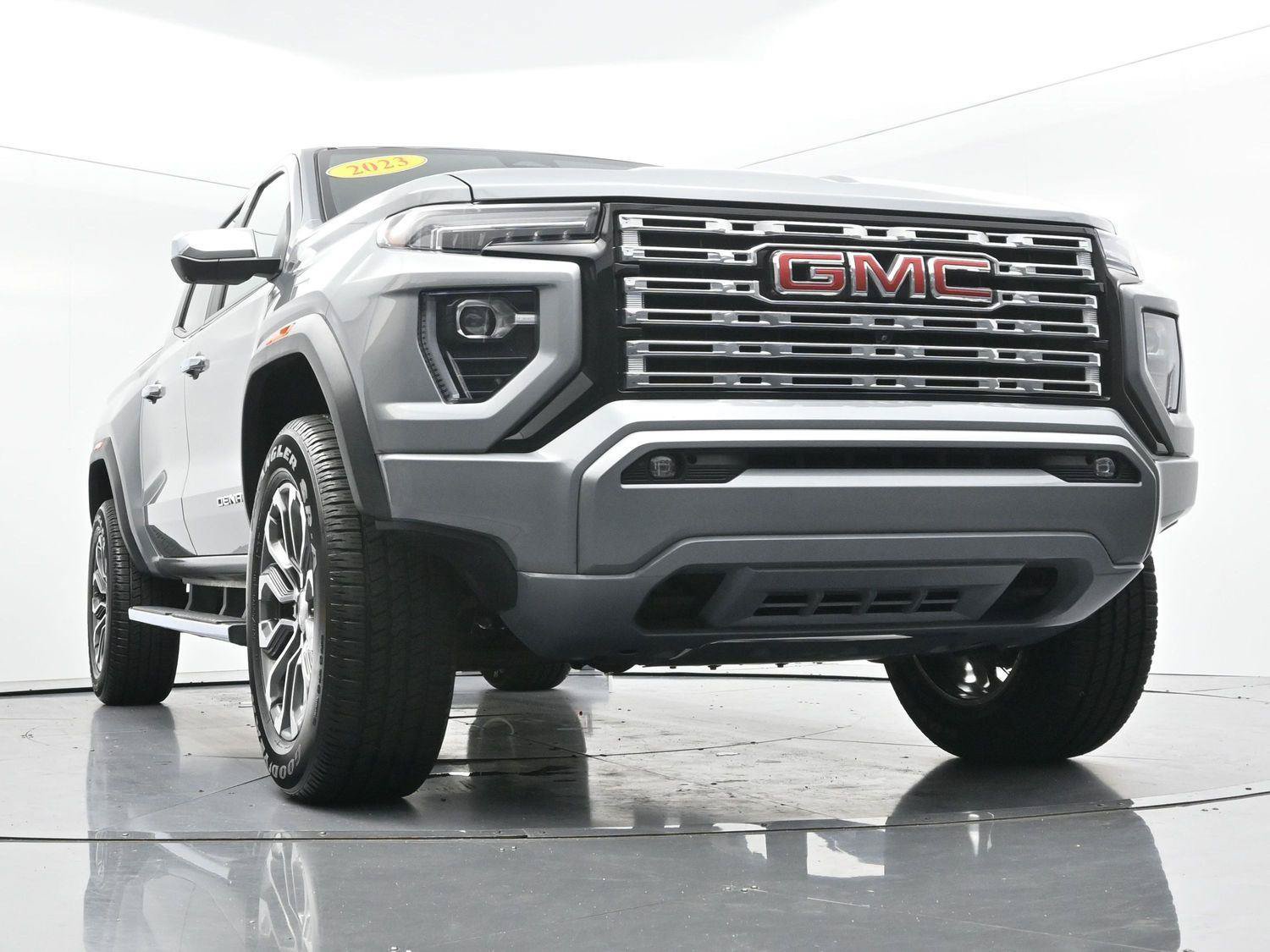 Used 2023 GMC Canyon Denali AWD/4WD image 46