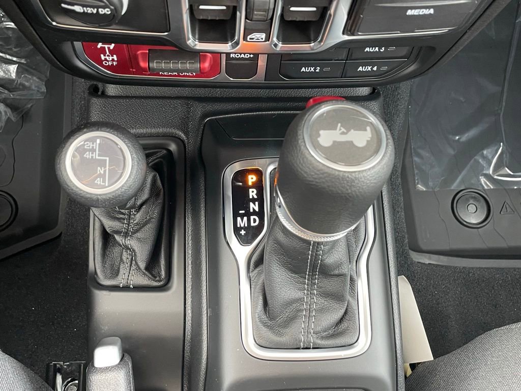 New 2025 Jeep Wrangler Willys image 30