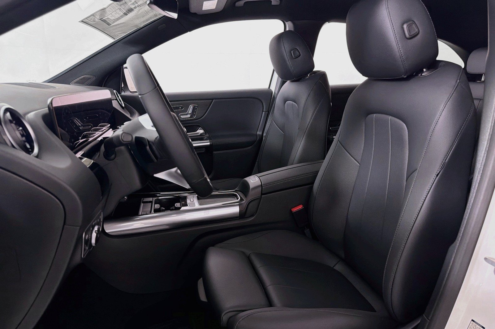 New 2026 Mercedes-Benz GLA 250 image 18